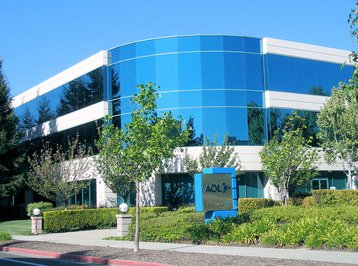 1024px-AOL_Silicon_Valley_office