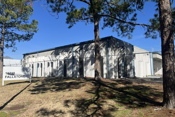 10718 Fallstone Road houston TX - Colliers T mobile sprint