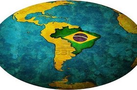 16024848-mapa-de-la-bandera-de-brasil-en-blanco-aislado-sobre-el-mapa-de-mundo.jpg