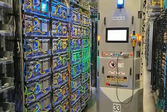 Google data center robot