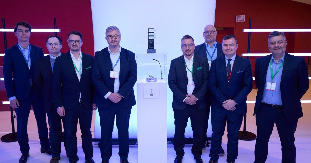 AQT to deliver rack-based PIAST-Q quantum computer to PSNC - DCD