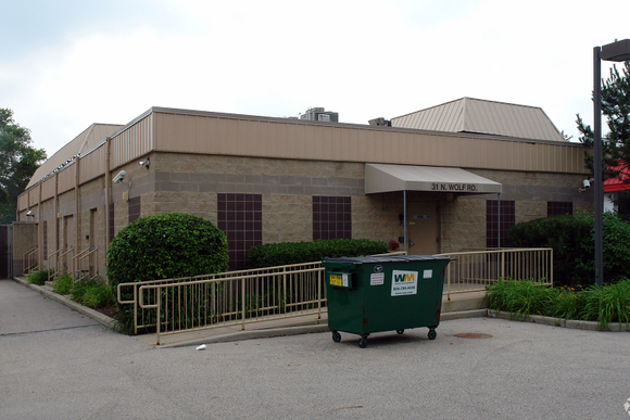 31 N Wolf Road in Wheeling chicago site selection group