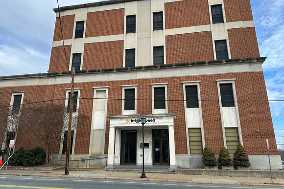 401-419 West Main Street in Charlottesville - brightspeed Nusbaum Realty Co