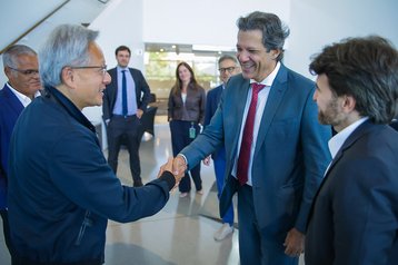 Jensen Huang, CEO da NVIDIA, e Fernando Haddad, Ministro da Fazenda