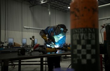 587x380_Welding