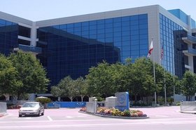 800px-Intelheadquarters.jpg
