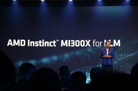 AMD CEO Dr Lisa Su AMD Instinct MI300X.jpg