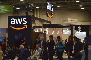 AWS_Logos_Small.width-358