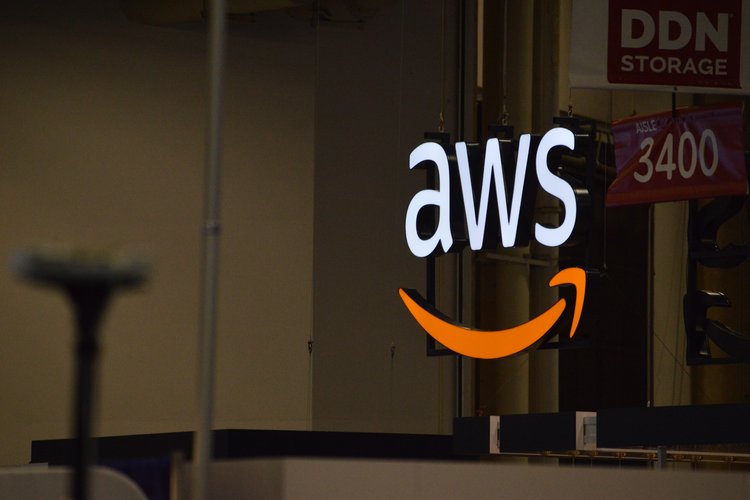 AWS wins £15 million hosting deal with NHS Scotland