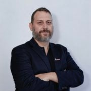 Aaron Schott