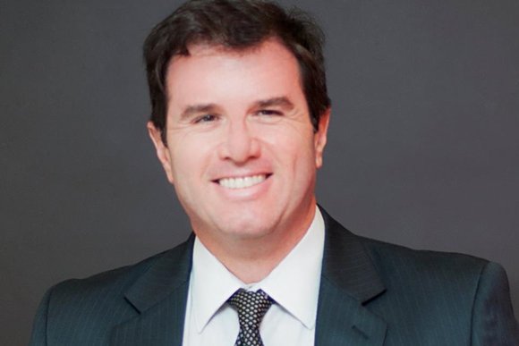 Adilson Mulha- gestor de Educação e Programa de Canais da Arrow ECS Brasil.jpg