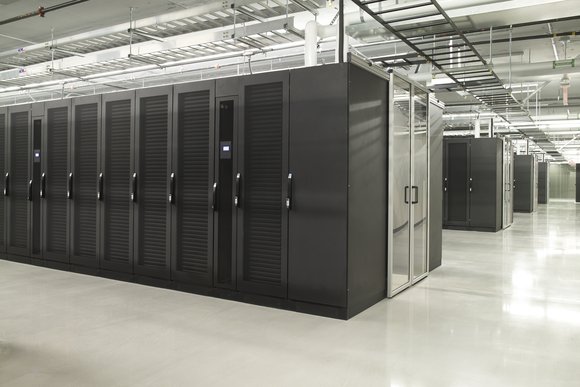 Amazon CoreSite-Los-Angeles-Data-Centers