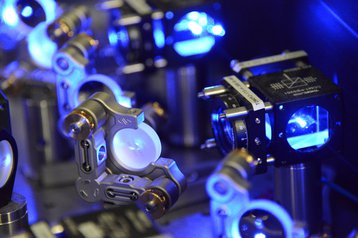 Atom Computing quantum computer optics