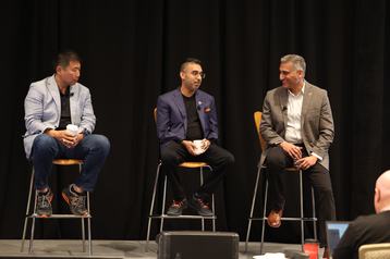 L-R Rob Lee, Rob Lee, Everpure’s chief technology and growth officer, Prakash Darji, and former 1Touch CEO turned GM for data management at Everpure, Ashish Gupta