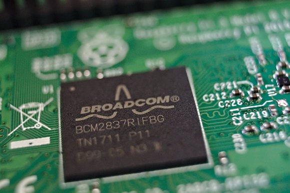 Raspberry Pi 3 Broadcom BCM2837 Main Processor