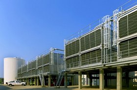 Chillers-at-DuPont-Fabros-ACC4-data-center.jpg