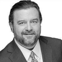 Curt Holcomb headshot