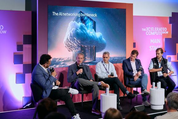 AI networking panel: L-R Andy Linham, Vodafone Business; Richard Petrie, Linx; Joe Marsella, Ciena; Artur Brandão, euNetworks;