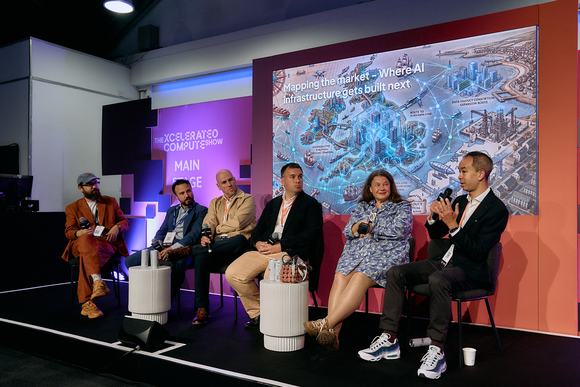 (L-R): Seb Moss, DCD; Giorgio Sbriglia, Terakraft AI; Rob Reid, Zayo Europe; Brian Burns, PwC; Amanda Brock, OpenUK; Chris Yiu, Meta