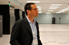 David Gottfried, founder, USGBC, visiting a Vantage data center in Santa Clara, California.