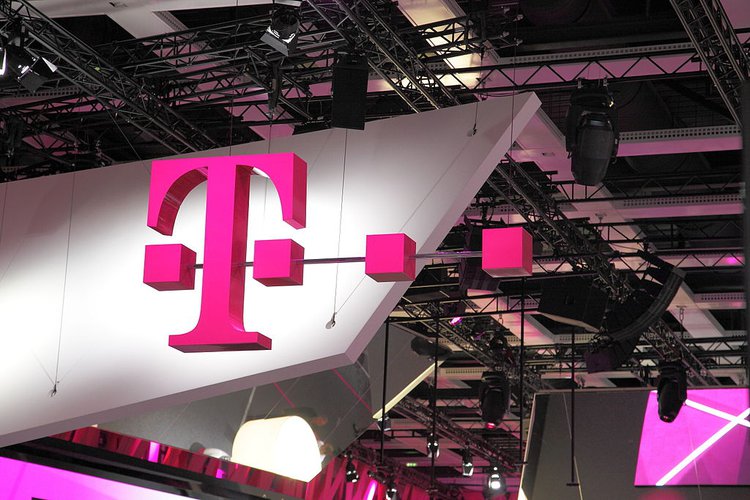 Deutsche Telekom drops proposed sale of T-Systems unit