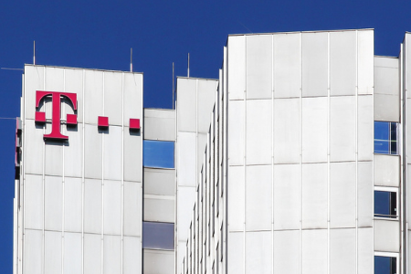 Deutsche Telekom sdx crop