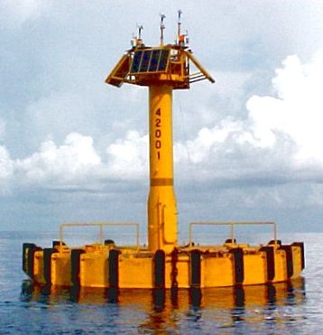 Discus_buoy_42001.jpg