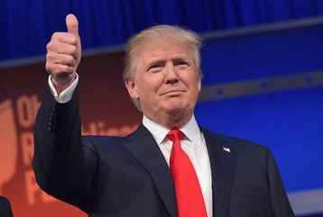 Donald_Trump_thumbs_up.original