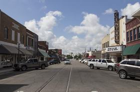 Downtown_El_Reno_Oklahoma_5-31-2014