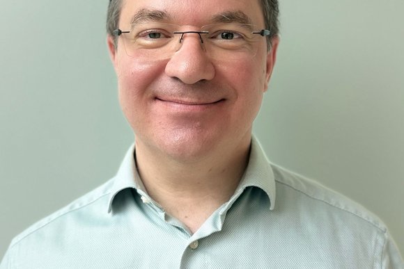Dr. Alexander Krajete