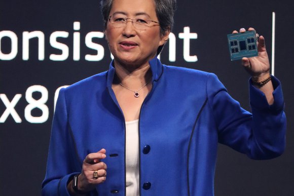 Dr Lisa Su AMD Bergamo.jpg