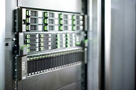 ETERNUS_CS800_Rack_expanded_lpr.jpg