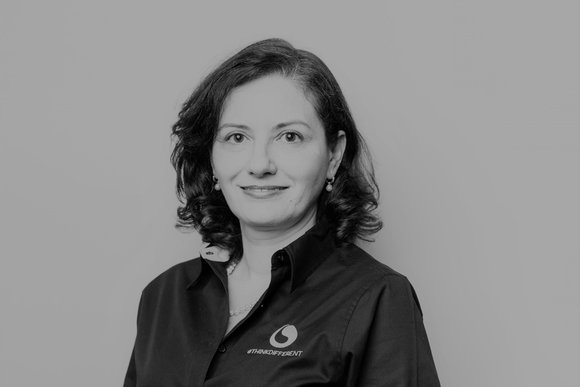 Elayne Martins Nov B.jpg