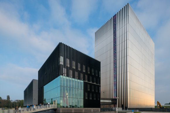 Equinix AM4.jpg