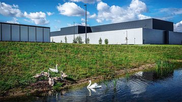 Facebbook Odense Denmark-Data-Center-in-line-image.jpg