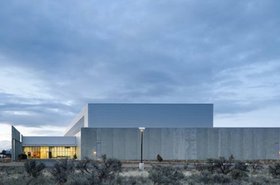 Facebook-Prineville-Campus.jpg