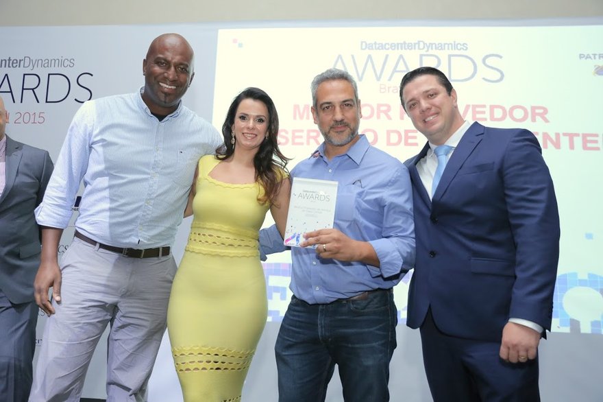 Felipe Cabellero with the Ascenty team which won data center best provider award