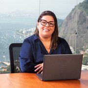 Francielle Castro - Elea Data Centers