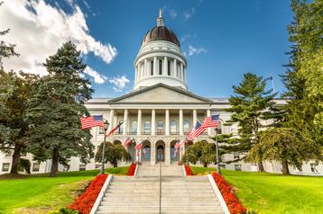GettyImages-Maine Capitol Building