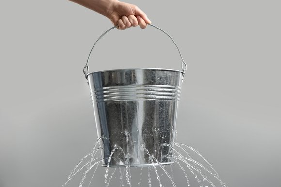 leaky cybersecurity bucket leaks