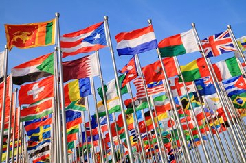 Una foto de banderas nacionales de todo el mundo - Fotografía de stock