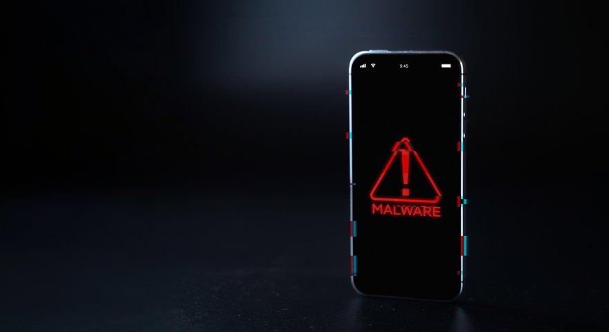 Hacker seguridad ciberataque smartphone - Malware