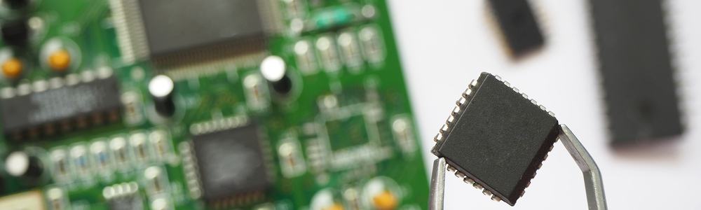 Semiconductor chiplet