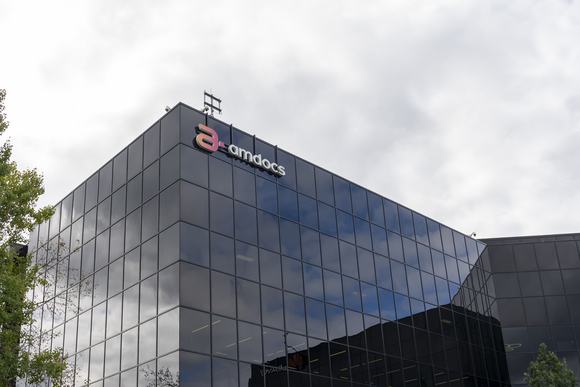 Amdocs