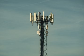 Cell tower US