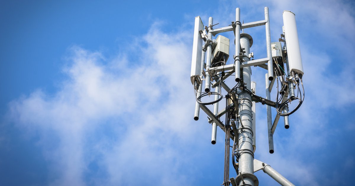 Taiwan's Far EasTone to switch off 5,000 base stations - Vimarsana News