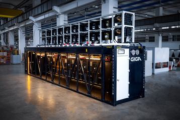 Giga Image