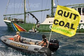 Green-Peace-Quit-Coal-boat.jpg