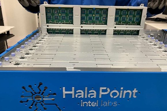 Hala_Point.width-880
