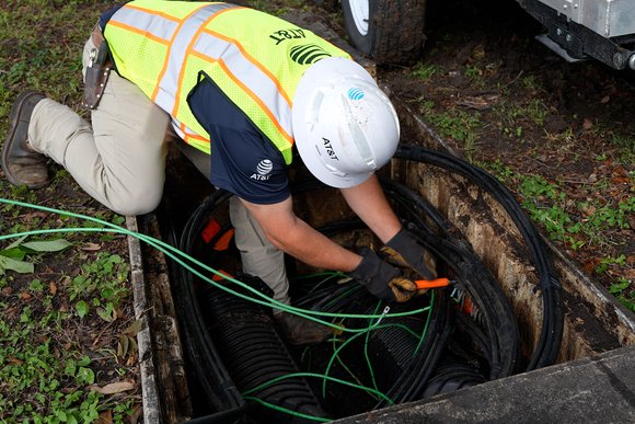 AT&T fiber Hand Hole